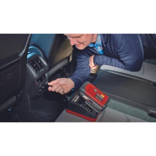 Cargador de coche Einhell Power X-Car 3A para baterías Power X-Change