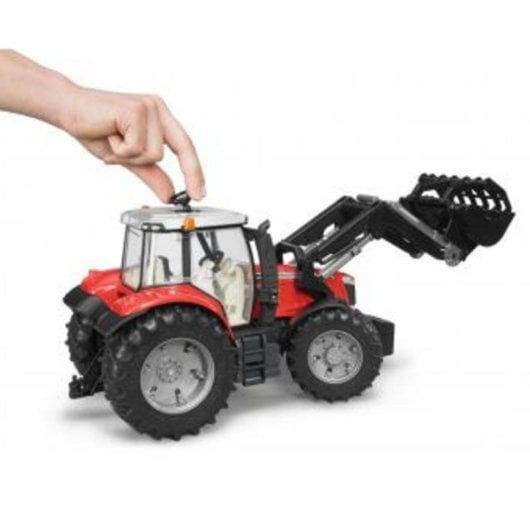 Veículo de brinquedo BRUDER Massey Ferguson 7624 com carregador frontal 1:16