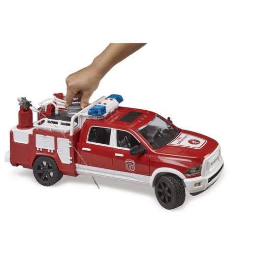 Feuerwehr-LKW BRUDER RAM 2500 mit Licht und Sound 1:16