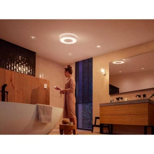 Lampada da soffitto intelligente Philips Hue Infuse grande Bluetooth/Zigbee