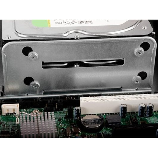 Servidor Chenbro RM24100 chasis 2U 430x457x88 mm 6,9 kg metal USB 3.2 Gen 1