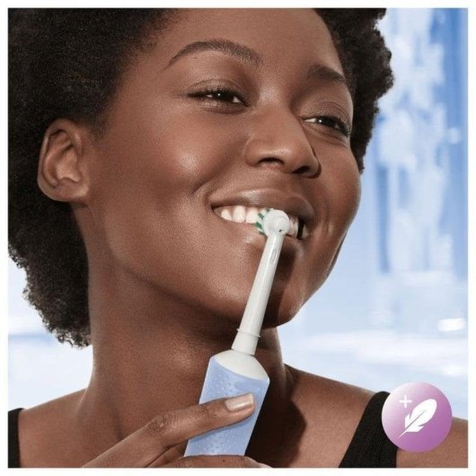 Oral-B Vitality Pro Pack de Cepillos de Dientes Eléctricos Recargables Azul y Negro + Cabezal Extra