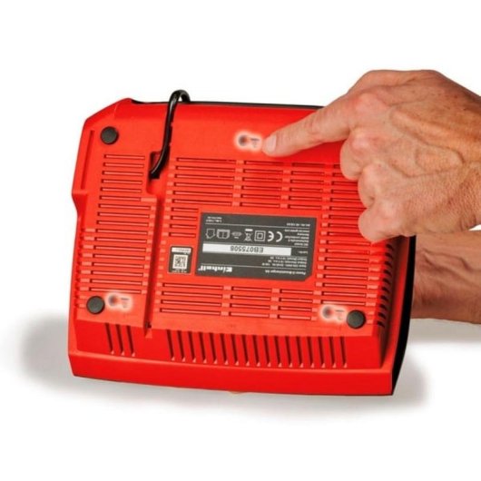 Cargador Einhell Power X-Change 8A 18V Boostcharger Negro/Rojo