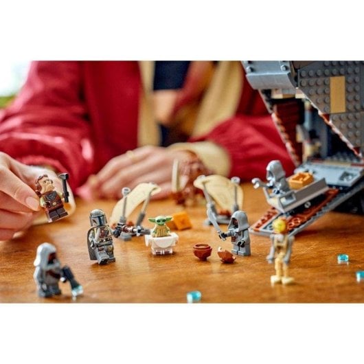 LEGO Star Wars Reptador das Areias Exterior e Mudhorn 75453 1683 peças
