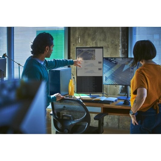 PC de bureau HP Z2 G9 Intel Core i9-14900K 64GB 2TB SSD RTX 4000 Windows 11 Pro