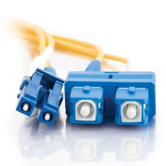 Cable de fibra óptica C2G 2 m LC a SC OFNR single-mode