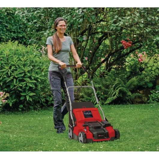 Einhell GE-SA 1435/1 Vertikutierer 35 cm 28 L 1400 W