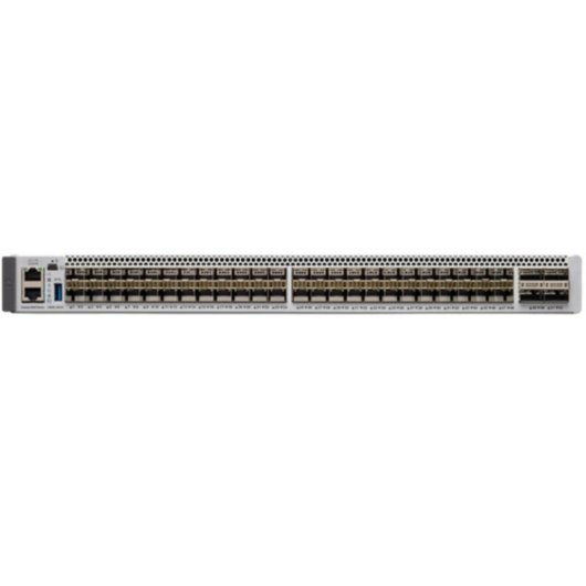 Switch Cisco Catalyst 9500 48 Ports SFP28 Network Advantage