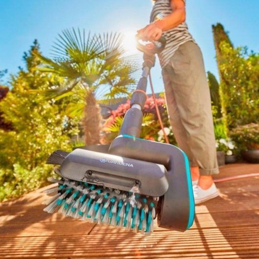 Zylindrische Bürste GARDENA AquaBrush Mittel für Steinflächenreinigung