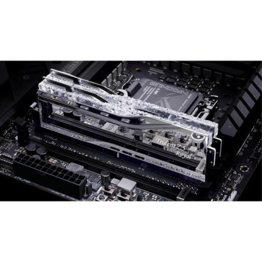 Arbeitsspeicher RAM G.Skill Trident Z5 RGB 48GB 2x24GB DDR5 8200MHz CL40 Dual-Channel RGB