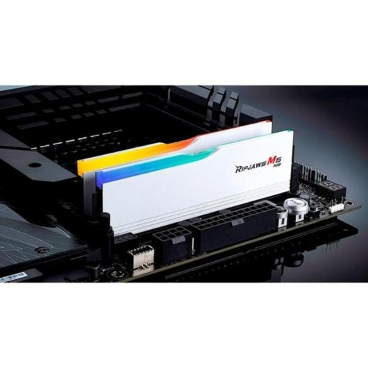 Arbeitsspeicher RAM G.Skill Ripjaws M5 RGB 32GB 2x16GB DDR5 6400MHz CL32 Multicolor Intel XMP 3.0