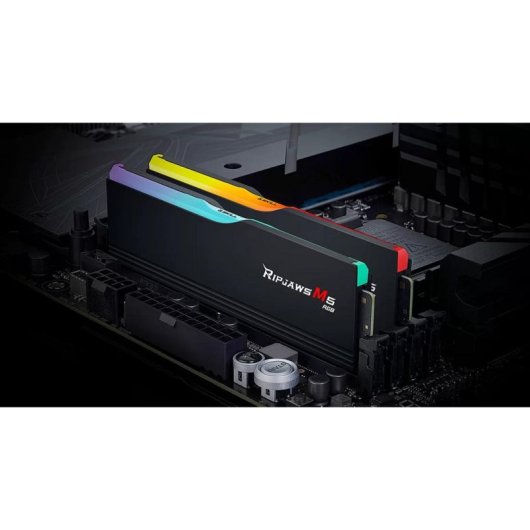 Mémoire RAM G.Skill Ripjaws M5 RGB 96Go 2x48Go DDR5 5200MHz CL40 Dual Channel RGB Noir