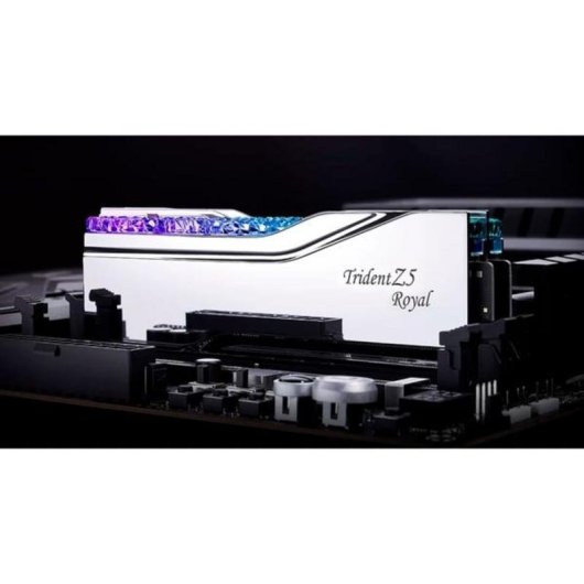Arbeitsspeicher RAM G.Skill Trident Z5 Royal 48GB 2x24GB DDR5 8000MHz CL40 RGB Silber