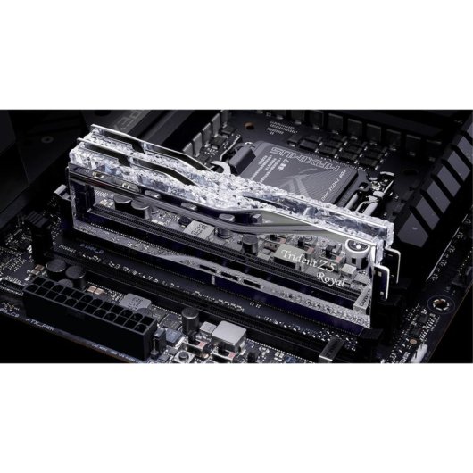 Arbeitsspeicher RAM G.Skill Trident Z5 Royal 48GB 2x24GB DDR5 8000MHz CL40 RGB Silber