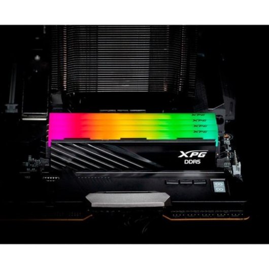 Mémoire RAM ADATA XPG Lancer Blade RGB 16Go 1x16Go DDR5 6000MHz CL48 AMD EXPO Noir
