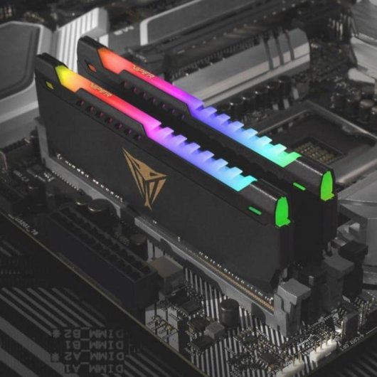 Mémoire RAM Patriot Viper Steel 16Go 1x16Go DDR4 3200MHz CL19 RGB Noir