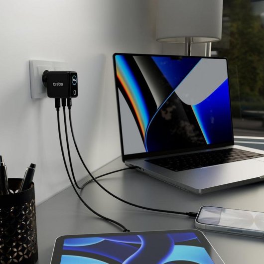 Chargeur SBS TETRGANTFT70WK 30W 3 Ports USB-C et USB-A Charge Rapide Noir