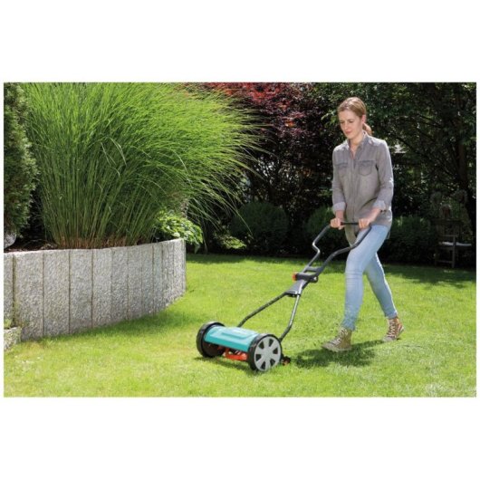 Cortacésped Manual Gardena Classic 330, 33 cm, 150 m², Cilíndrico