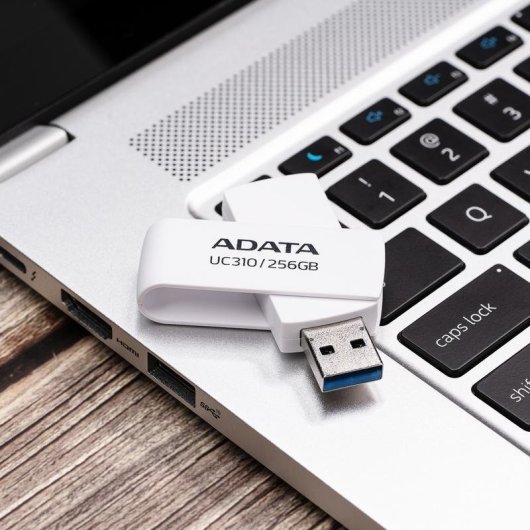Chiavetta USB ADATA UC310 256 GB USB-A 3.2 Gen 1 girevole bianca