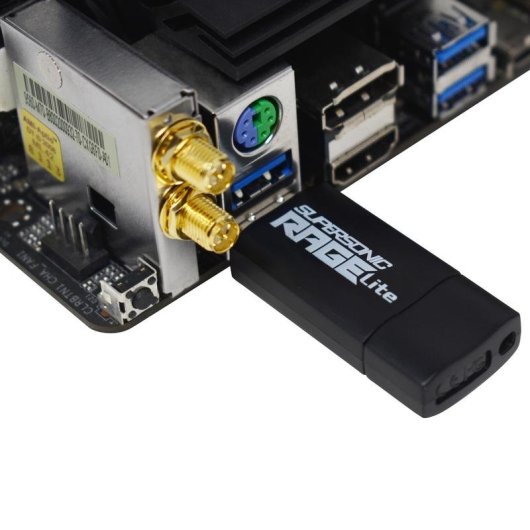 Unità flash Patriot Supersonic Rage Lite 1 TB USB-A 3.2 Gen 1 nera