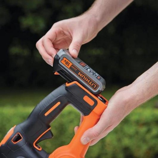 Desbrozadora Black & Decker GTC18452PCB 18V 45cm