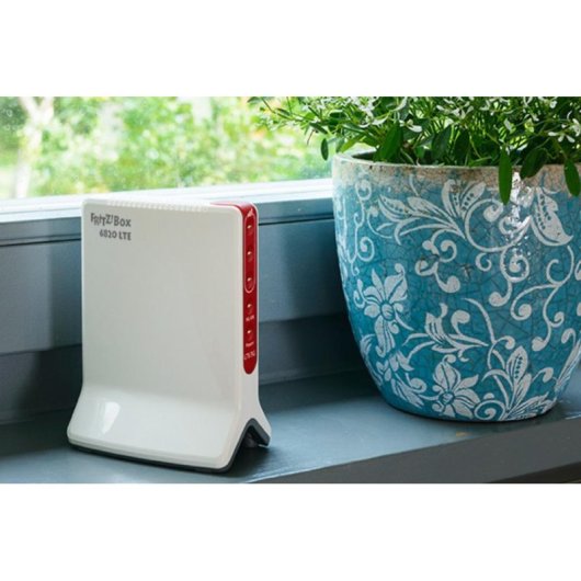 Router AVM FRITZ! Box 6820 LTE WiFi 4 450 Mbps Banda Única 2,4 GHz