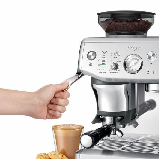 Cafetera Espresso Sage The Barista Express Impress 2 L 15 Bares con molinillo integrado