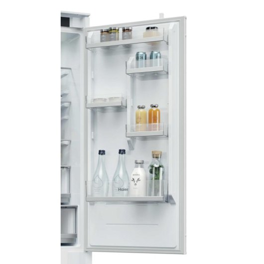 Frigorífico Combi Haier 34901784 Total No Frost 193,5cm 284L D Blanco WiFi IA