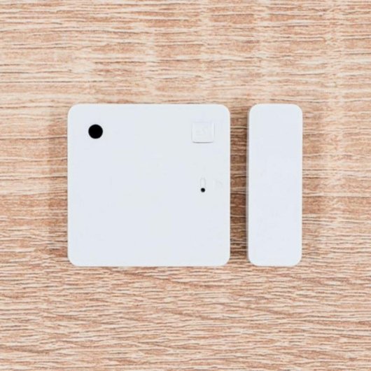 Sensor de puertas y ventanas Shelly BLU Door/Window ZB Bluetooth Zigbee brillo e inclinación