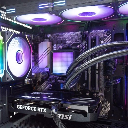 PcCom Ready AMD Ryzen 7 5800X3D / 32GB / 1TB SSD / RTX 5060 Ti 16GB Negro / Windows 11 Home