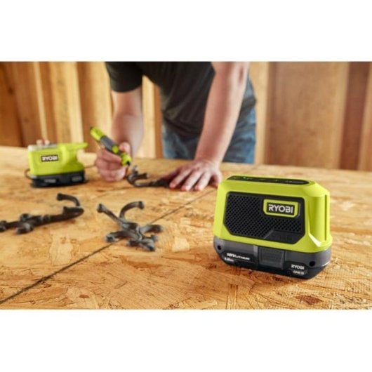 Altavoces Ryobi Portátil Bluetooth 4.2 Verde/Negro 5W Compacto