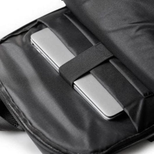 Mochila de viaje Trunk Backpack Negra