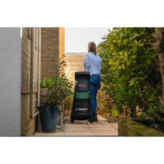 Trituradora Jardín Bosch Universal Shredder 2x18V-25 36V