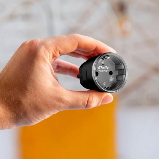 Enchufe inteligente Shelly W Plug S LR WLAN Z-Wave Control por voz y consumo