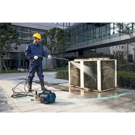 Hidrolimpiadora Bosch GHP 5-13 C 140 bar 520 l/h 2300 W