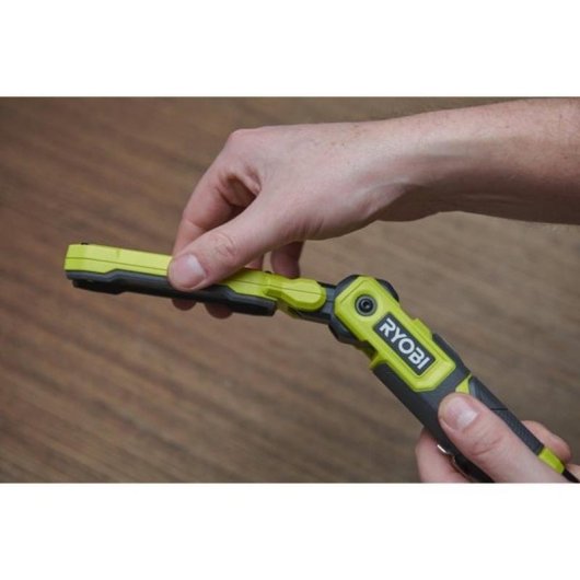 Lanterna de trabalho recarregável Ryobi RLI4-0 650 lm base magnética