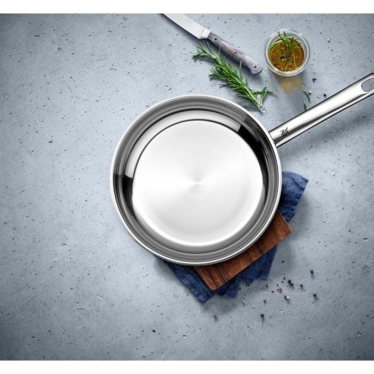 Sartén multiuso WMF de acero inoxidable 28 cm apta para inducción