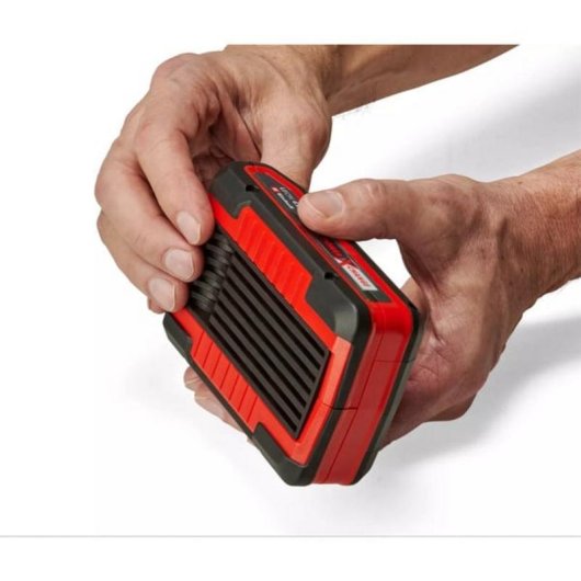 Kit de inicio de batería Einhell Plus 18V 4.0Ah PXC con cargador rápido 3A