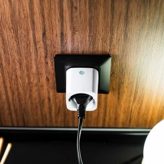Enchufe inteligente Shelly Plug M Gen3 Wifi Bluetooth Control y consumo