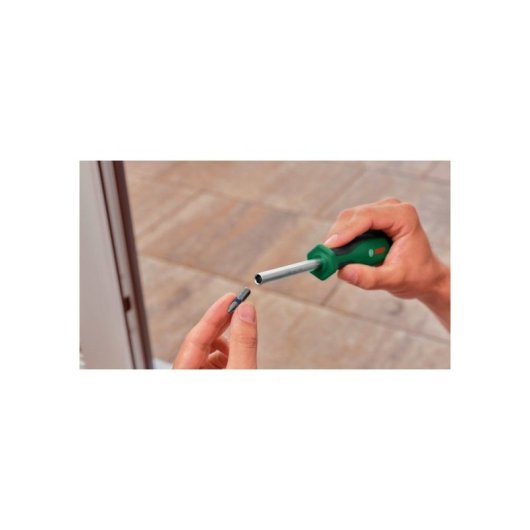 Bosch Juego Carraca 1/4" 37 Piezas Con Vasos Y Puntas, Carraca 72 Dientes, Hasta 93 Nm, Ángulo De Trabajo 5°, Empuñadura Ergonómica Y Estuche