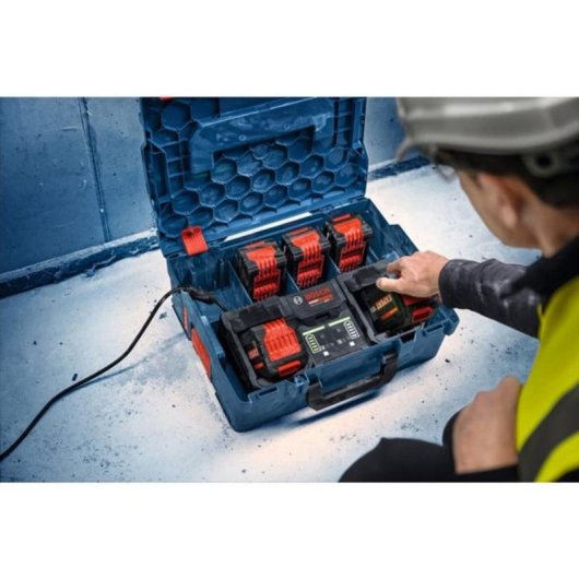 Cargador Baterías Bosch Expert EXAL18V2-320 18V 8Ah x2 AMPShare