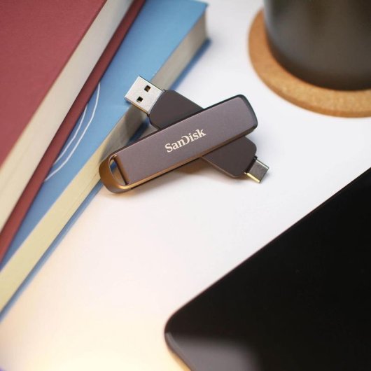 Clé USB SanDisk Extreme PRO Dual Drive 256GB USB-C USB-A 1000MB/s