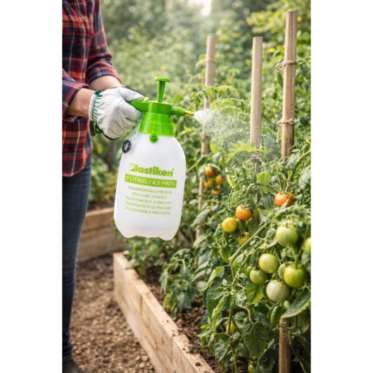 Pulverizador A Presión De Plástico Con Gatillo Con Bloqueo, Capacidad: 2 L/ 4,5 Pints, 49x38x41 Cm