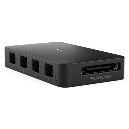 Fractal Design Adjust Pro Hub Argb Gen 2, Control Web De Ventiladores Y Luces Sin Software, Hasta 16 Dispositivos/400 Led, 4 Salidas Pwm Y Montaje Magnético