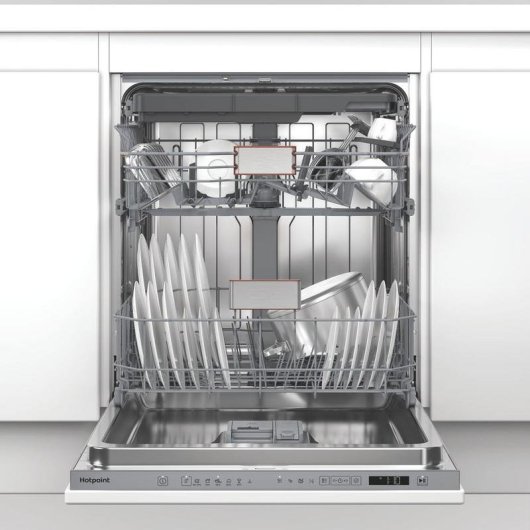 Lavastoviglie Hotpoint HDI LYM A5 R 15 Coperti A integrato completo Wi-Fi