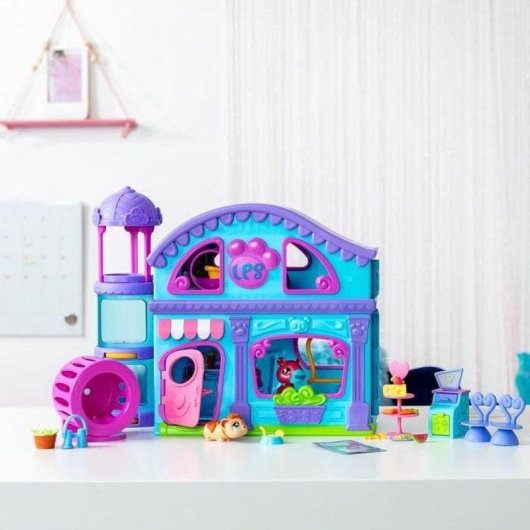 Bandai Littlest Pet Shop Großes Haus Spielset 3 Figuren 20+ Zubehörteile