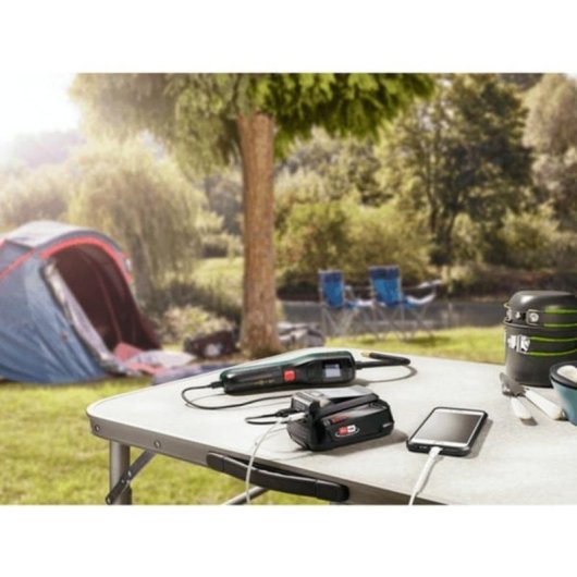 Bosch UniversalUSB 18V-15 Akku-Adapter USB-A und USB-C
