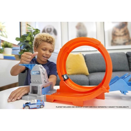 Circuito Hot Wheels Looping Champion Action con 1 Auto 1:64 Doppio Lanciatore