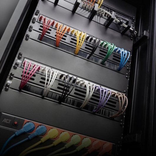 Câble Réseau ACT CAT6A Slimline S/FTP LSZH 1 m