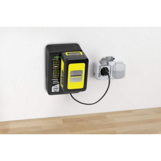 Kit de démarrage Kärcher Battery Power 36V 2,5 Ah avec chargeur rapide et écran LCD